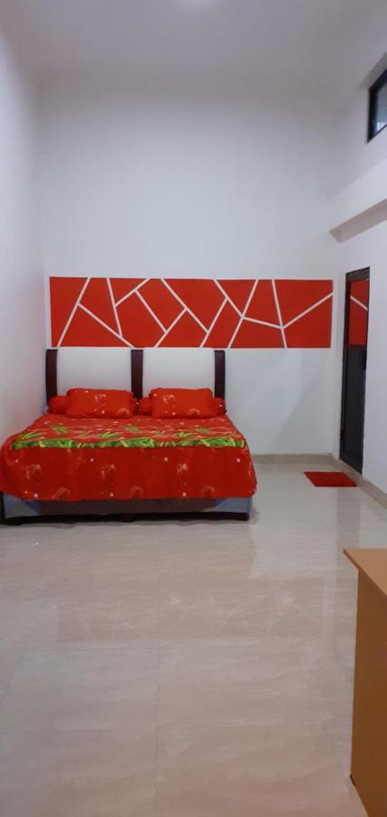 Almira Homestay Jambi Zewnętrze zdjęcie