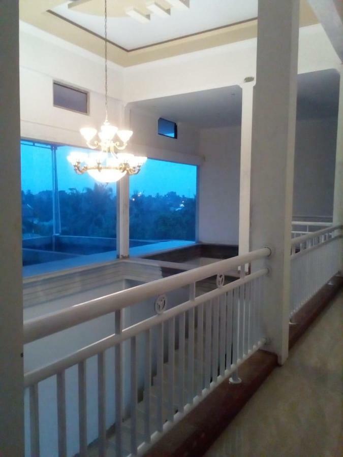 Almira Homestay Jambi Zewnętrze zdjęcie